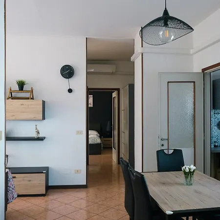 Castelvecchio Center