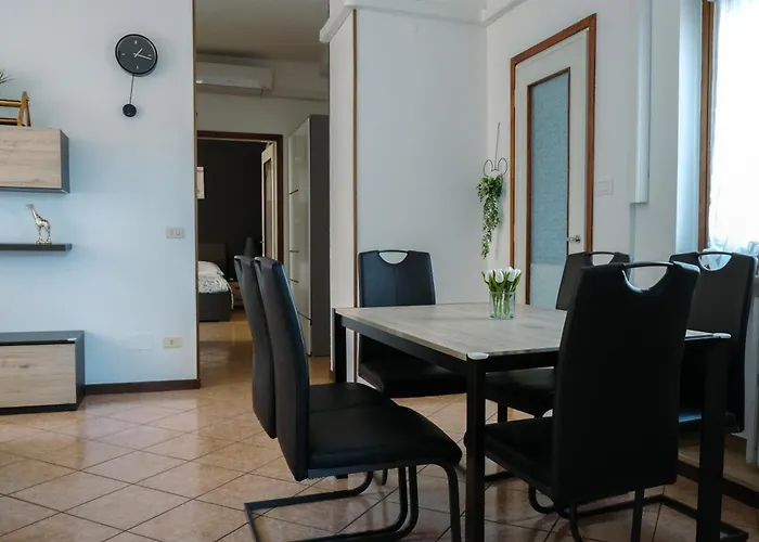 شقة Castelvecchio Center