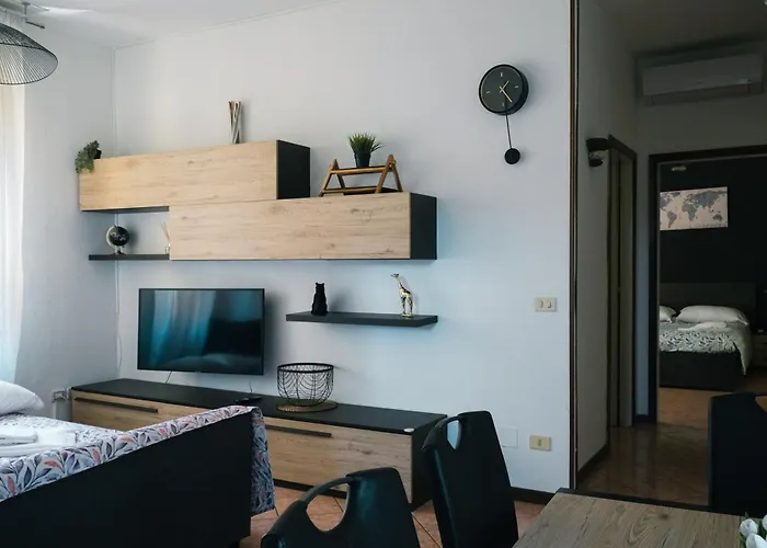 Castelvecchio Center شقة